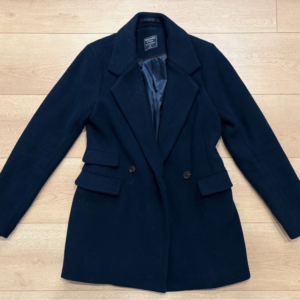 Abercrombie Women's Navy Double-Breasted Wool Coat